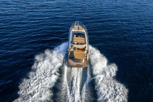 Cranchi M44 HT „Brown Sugar“ – fotka 11