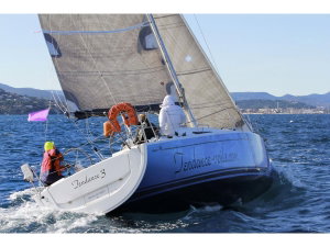 Hanse 315 „Tendance III“ – fotka 1