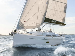 Hanse 348 „Ursa“ – fotka 1