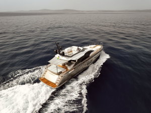 Azimut 58 „MYNE“ – fotka 6
