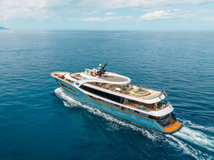 Motoryacht „Bella“ – fotka 1