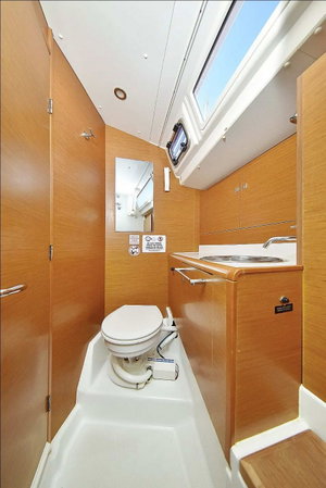 Sun Odyssey 449 „CANNE BLEUE“ – fotka 11