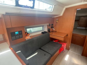 Bavaria C42 „BLACKBERRY“ – fotka 3