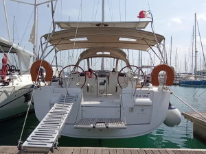 Sun Odyssey 439 „BLUE SWAN“ – fotka 1