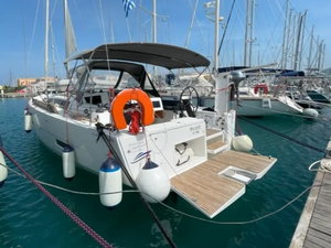 Dufour 390 „ALMA LIBRE IX“ – fotka 1