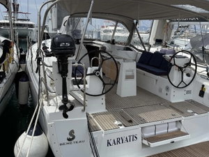 Oceanis 37.1 „KARYATIS“ – fotka 1