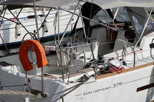 Sun odyssey 379 „OYSTER SHELL“ – fotka 6