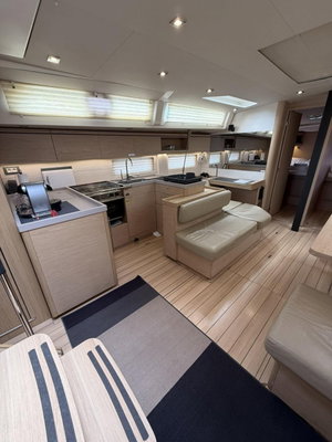 Oceanis 51.1 „MYRDIA“ – fotka 12