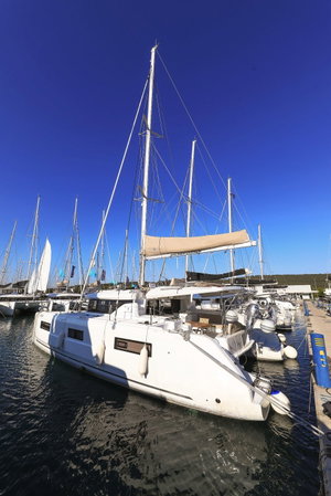 Lagoon 46 „MIDLIFE CRISIS“ – fotka 77