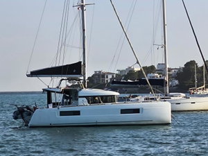 Lagoon 40 „ANDA MOR“ – fotka 1