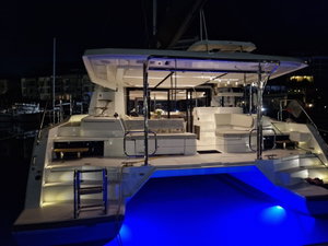 Leopard 46 „Blue Moon“ – fotka 1