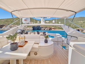 Ferretti 80 „Apeiron Blue“ – fotka 3