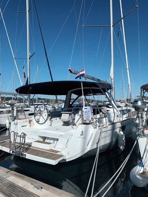 Oceanis 48 „LUNA ROSSA“ – fotka 7