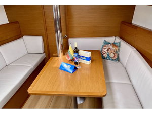 Sun Odyssey 389 „SANTANA“ – fotka 3