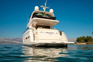 Princess 72 Flybridge „Champion“ – fotka 2