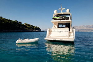 Princess 72 Flybridge „Champion“ – fotka 22