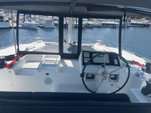 Lagoon 450 Flybridge „CARIAMA (air condition, generator, water maker, flybridge)“ – fotka 15