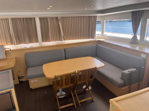 Lagoon 450 Flybridge „CARIAMA (air condition, generator, water maker, flybridge)“ – fotka 7