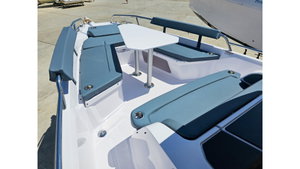 Axopar 29 XC Cross Cabin „Ema“ – fotka 11