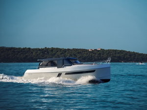 Maxima 37 „Hvar“ – fotka 1