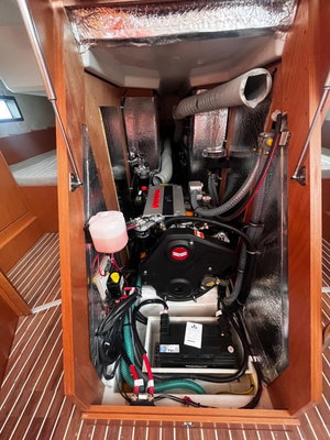 Bavaria C38 „ARYA“ – fotka 13