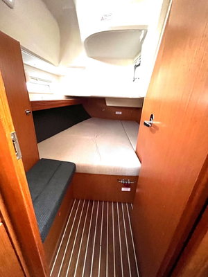 Bavaria Cruiser 37