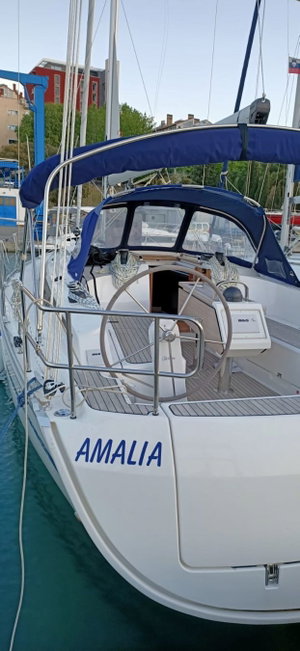 Bavaria Cruiser 37