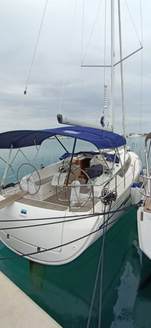 Bavaria Cruiser 37