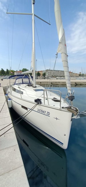 Bavaria Cruiser 37