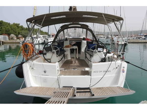 Sun Odyssey 389 „ACE OF SPADES“ – fotka 1