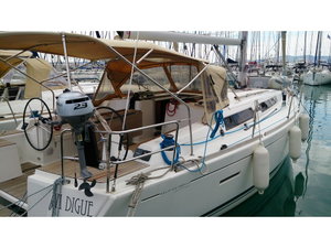 Dufour 405 „La Digue“ – fotka 1