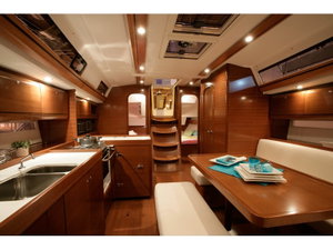 Dufour 405 „La Digue“ – fotka 12