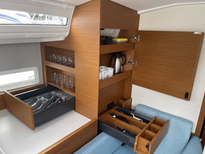 Sun Odyssey 410 „Rosso Bianco“ – fotka 4