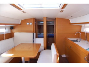 Sun Odyssey 519 „Alboran Champagne (Radazul)“ – fotka 2