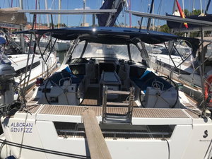 Oceanis 45 „Alboran Gin Fizz (Majorca)“ – fotka 5