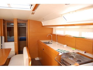 Sun Odyssey 519 „Alboran Champagne (Mallorca)“ – fotka 2