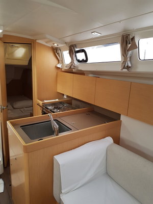 Oceanis 35.1 „Kolibri“ – fotka 6