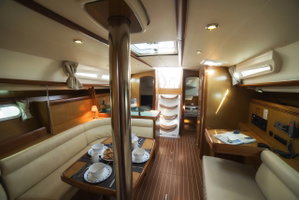 Sun Odyssey 42i „Triton“ – fotka 8