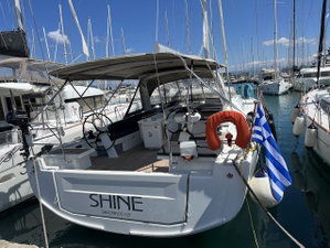 Oceanis 51.1 „Shine“ – fotka 1