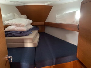 Sun Odyssey 449