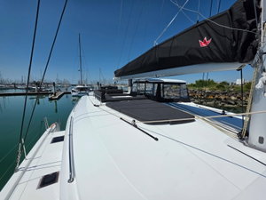 Lagoon 43 „Too White“ – fotka 9