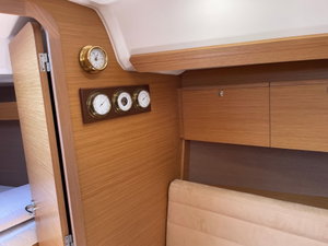 Dufour 350