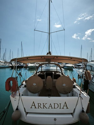 Dufour 350