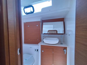 Dufour 390 „Yaya“ – fotka 24