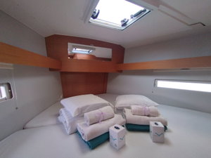 Dufour 390 „Yaya“ – fotka 20