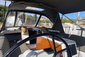 Dufour 390 „Yaya“ – fotka 12