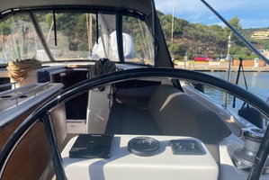 Dufour 390 „Yaya“ – fotka 4