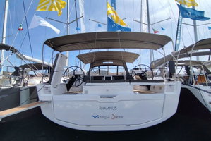 Dufour 530 „Rhamnus“ – fotka 12
