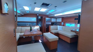 Dufour 530 „Asperula“ – fotka 4