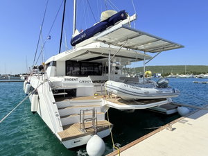 Leopard 50 „Trident“ – fotka 4